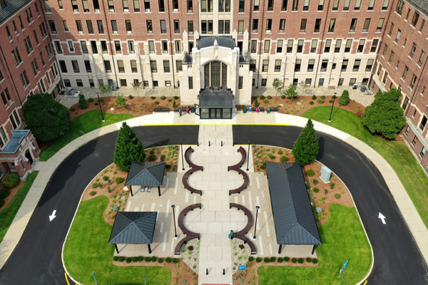 baystate medical center employee appreciation plaza